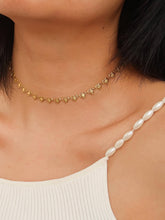 Agathe 18K Gold Non-Tarnish Dainty Heart Choker in Yellow Gold