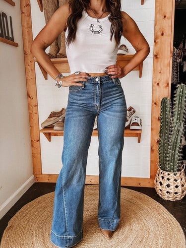 Western Cowgirl Effortless Straight Leg Jeans