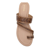 Point Ridge Sandals In Brown