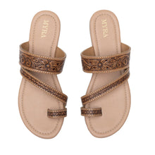 Point Ridge Sandals In Brown