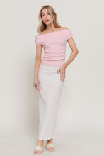 Shoulder Show Knit Top