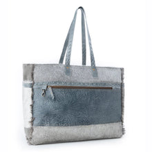Silver Creek Leather & Cowhide Weekender