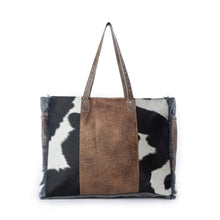Canyon Ridge Leather & Cowhide Weekender