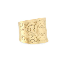 Medallion Sun Golden Cuff