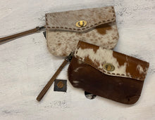 Pouch Perfect Cowhide Keeper