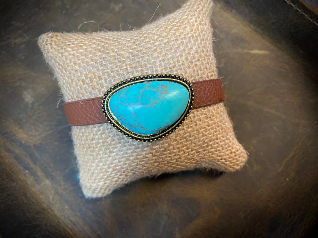 Howlite Leather Bracelet